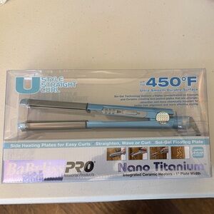 New BaBylissPRO Nano Titanium 1" U Styler in Blue